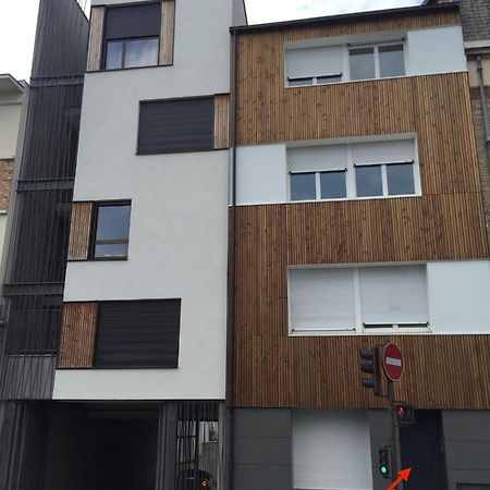 Appartement Au Pied De La Cathedrale Reims Eksteriør billede