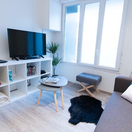 Appartement Au Pied De La Cathedrale Reims Eksteriør billede