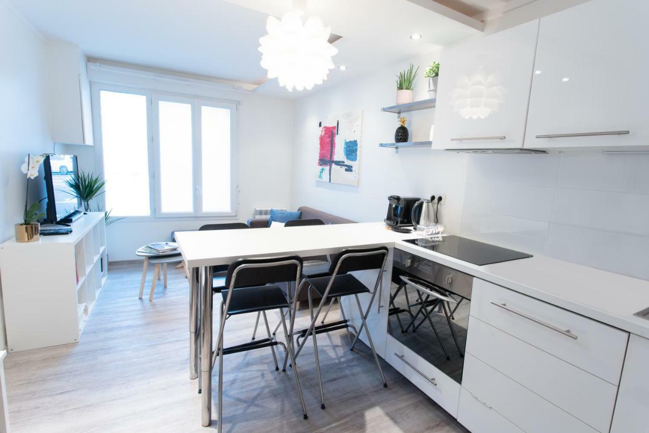 Appartement Au Pied De La Cathedrale Reims Eksteriør billede